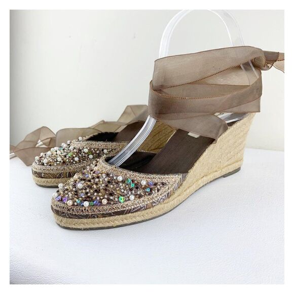 Steve Madden taupe Pearl/Bead/Crystal Embellished Wedge Ankle Wrap Boho Espadril - Picture 1 of 15